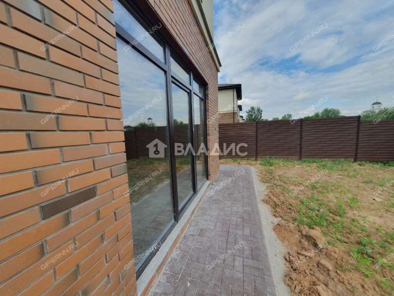 дом на улице Тенистая село Большая Ельня