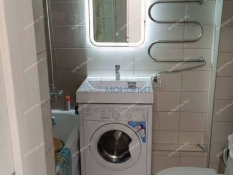 1-komnatnaya-prosp-geroev-donbassa-d-10 фото