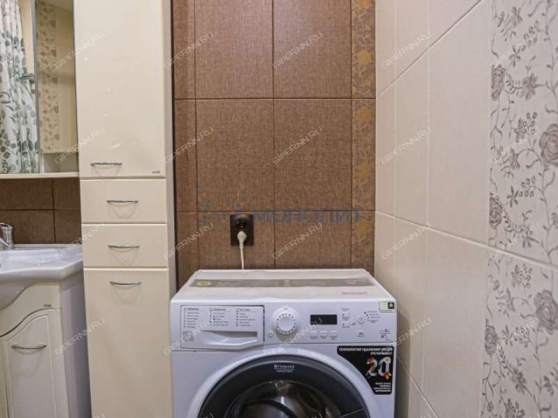 трёхкомнатная квартира на Артельной улице дом 8