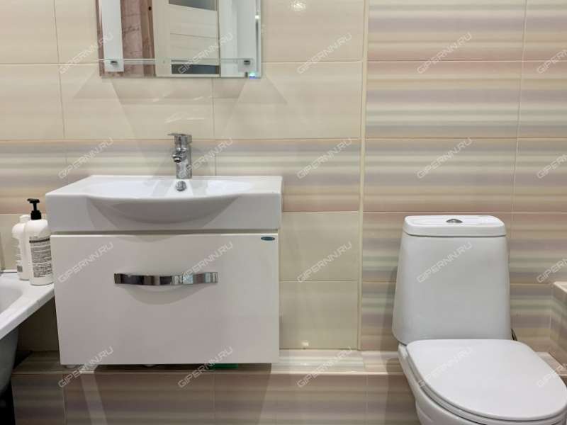 однокомнатная квартира на улице Академика Сахарова дом 107