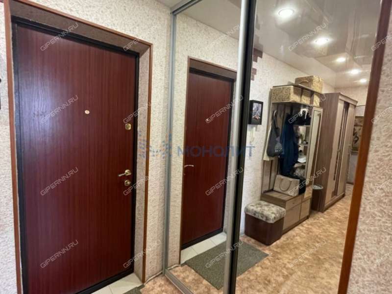 трёхкомнатная квартира на улице Верхнепечёрская дом 1 к1