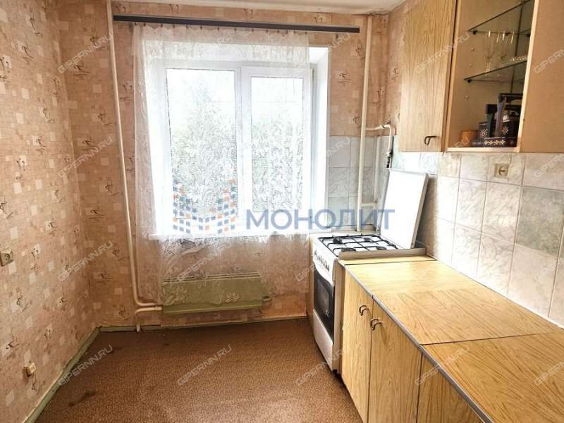 трёхкомнатная квартира на Парковой улице дом 7А город Кстово