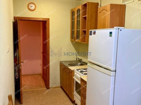 2-komnatnaya-ul-strazh-revolyucii-d-4 фото