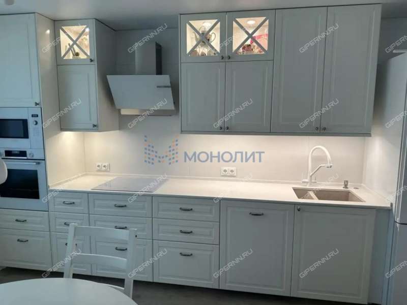 четырёхкомнатная квартира на улице Романтиков дом 15
