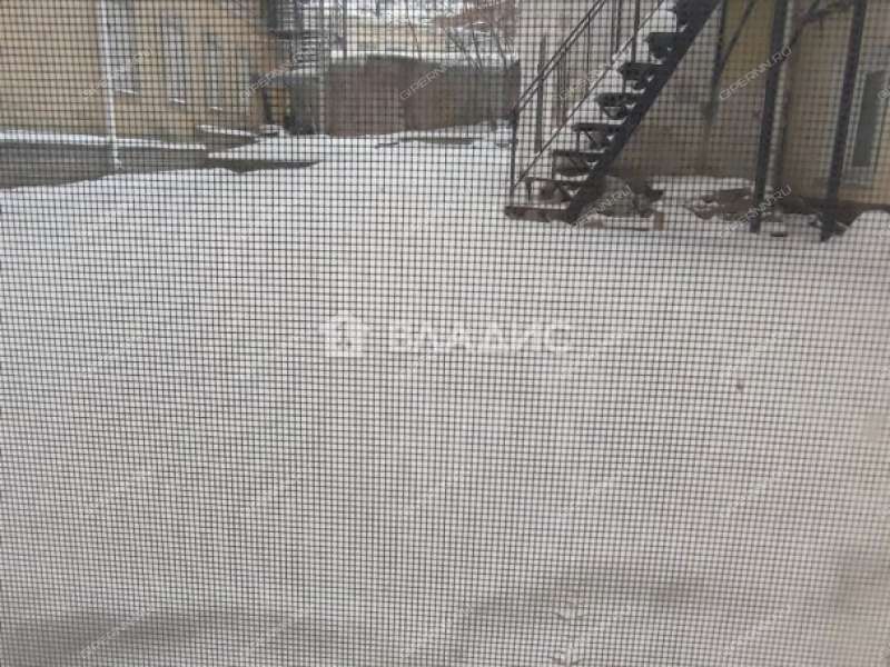 здание под офис, торговую площадь на Новой улице