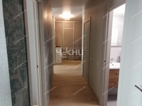 3-komnatnaya-ul-sergeya-akimova-d-50 фото