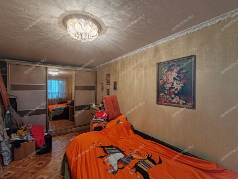 2-komnatnaya-ul-sergeya-esenina-d-21 фото