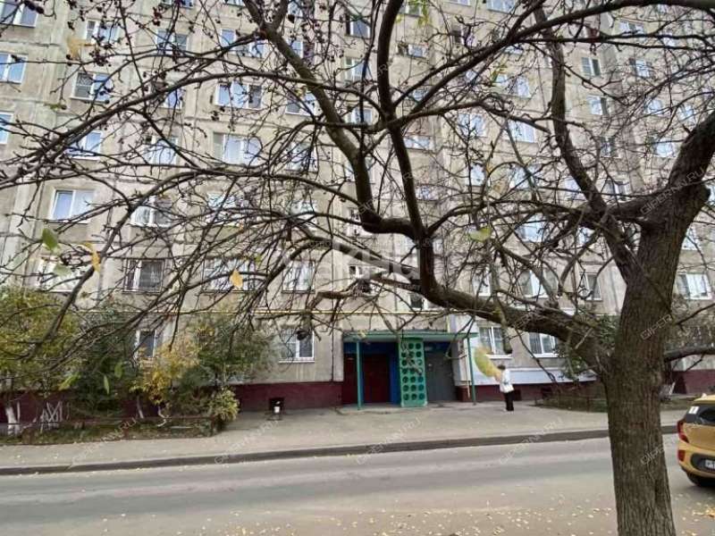 трёхкомнатная квартира на Космической улице дом 56