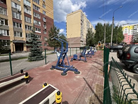 2-komnatnaya-ul-verhnepecherskaya-d-7-k2 фото