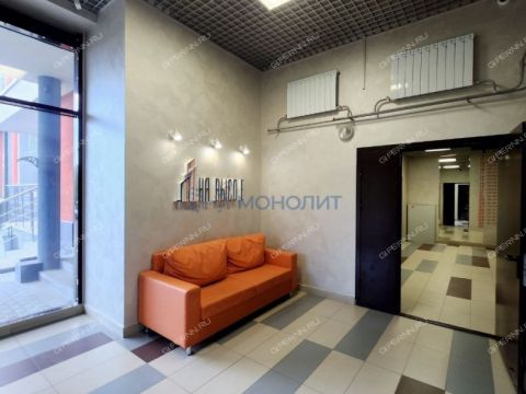 1-komnatnaya-ul-rodionova-d-19 фото