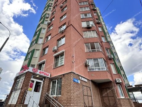 3-komnatnaya-ul-nizhne-pecherskaya-d-8 фото