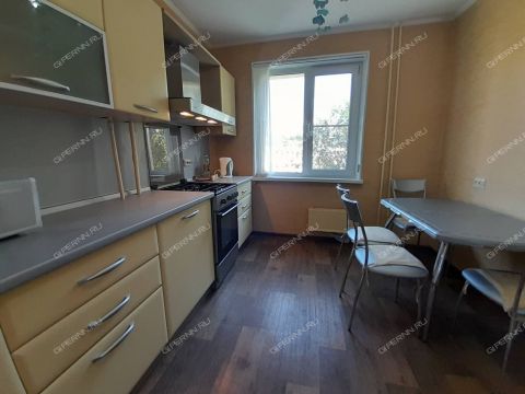 2-komnatnaya-ul-verhnepecherskaya-d-12-k1 фото