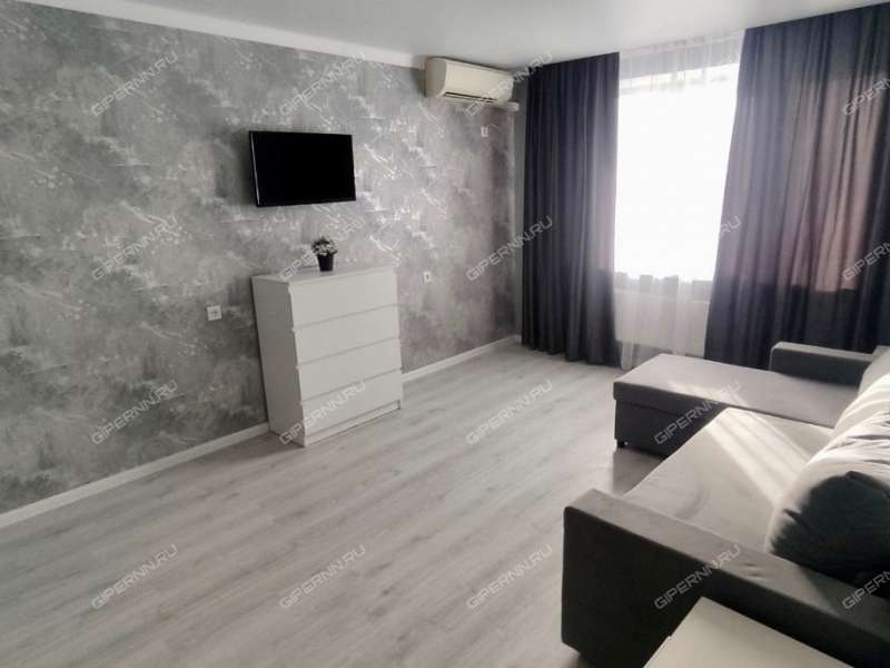 однокомнатная квартира на улице Челюскинцев дом 2