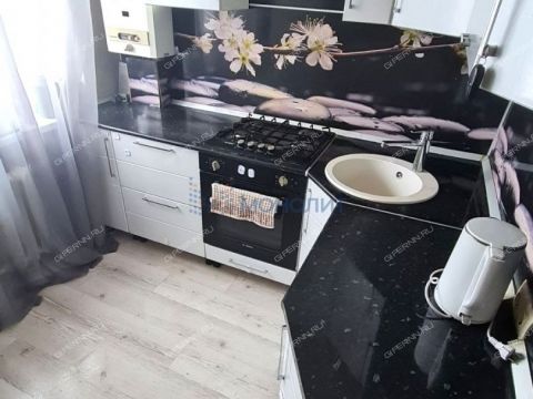 3-komnatnaya-ul-kuybysheva-d-17 фото